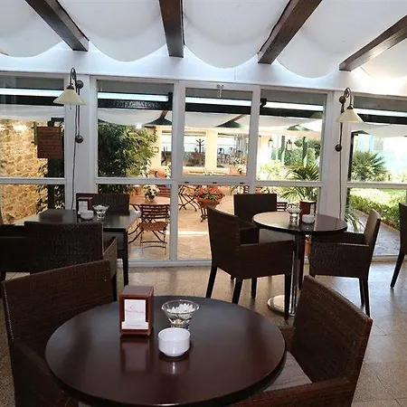 Virxe Da Cerca By De Compostela 4*