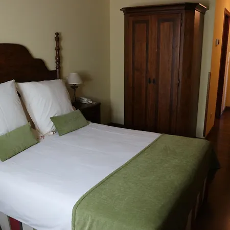 Virxe Da Cerca By De Compostela 4*