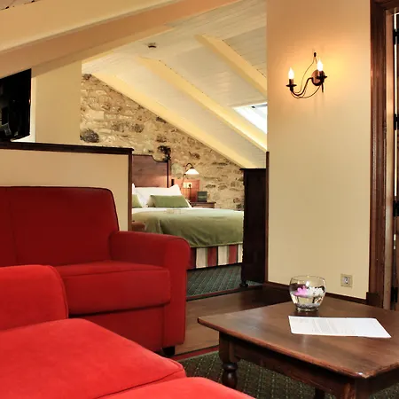Hotel Virxe Da Cerca By De Compostela