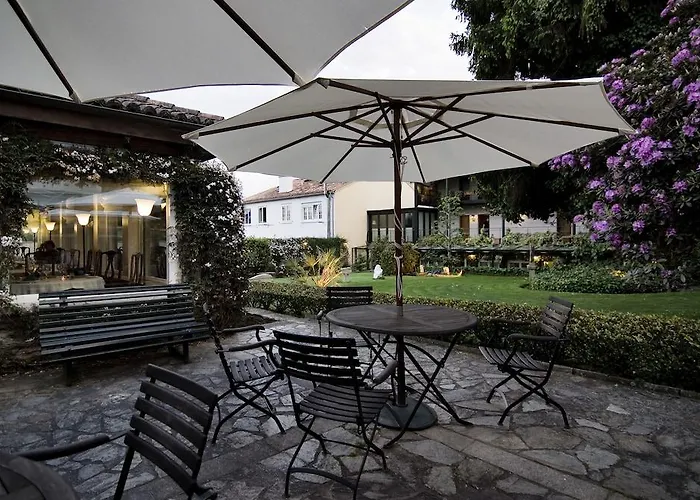 Hotel Virxe Da Cerca By De Compostela