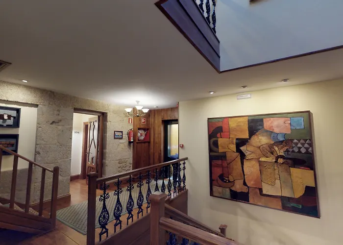 Hotel Virxe Da Cerca By De Compostela 4*