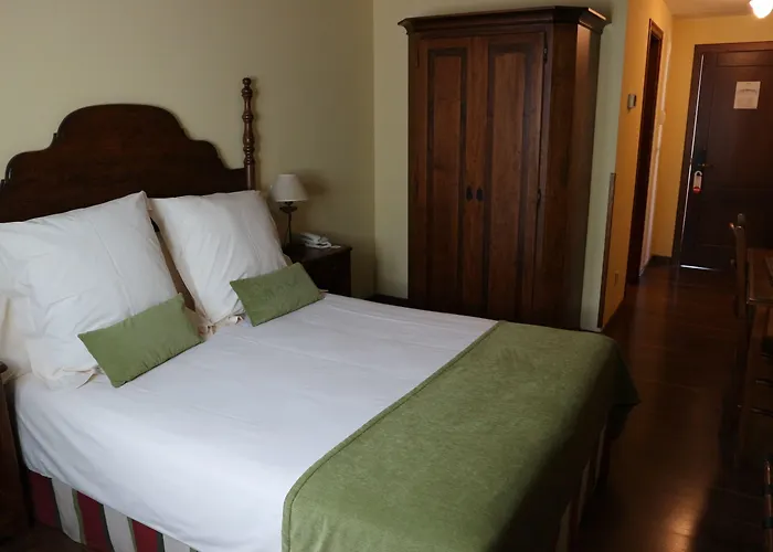 Virxe Da Cerca By De Compostela Σαντιάγο ντε Κομποστέλα